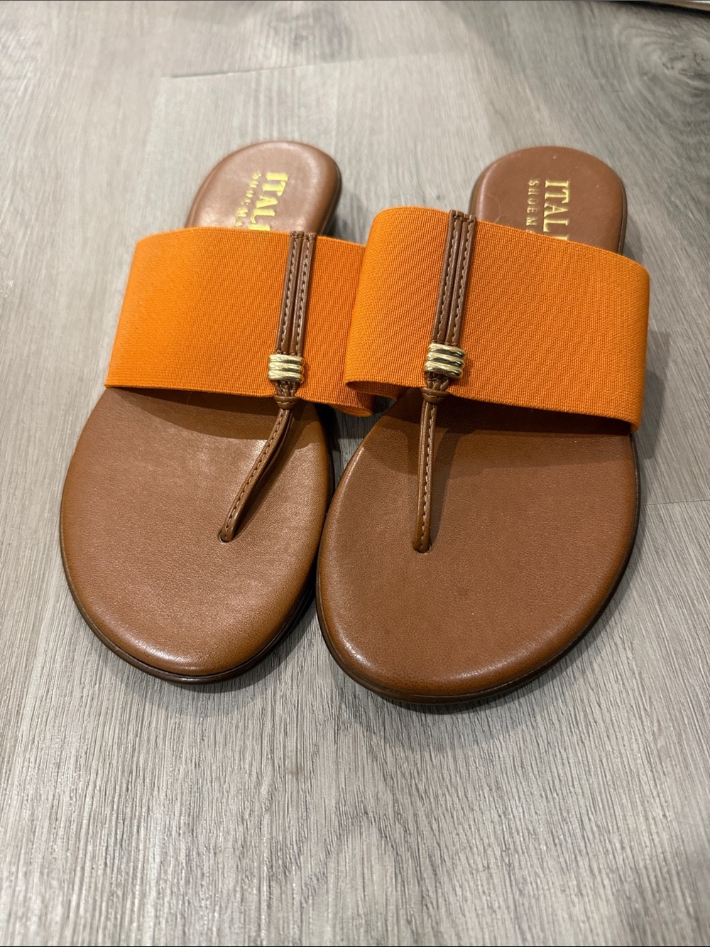 NWOT Italian Shoemakers Orange Strap Brown Footbed Slides with Gold Accent